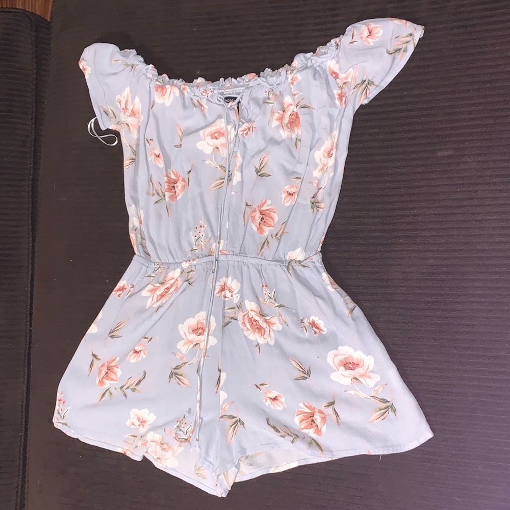 Kendall&Kylie romper